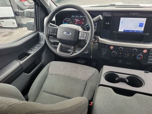 Used 2025 Ford F250 XLT AWD/4WD image 8