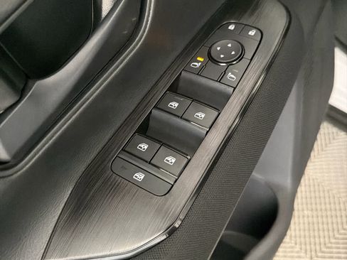 New 2026 Nissan Kicks S FWD image 23