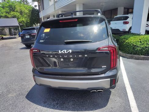 Used 2025 Kia Telluride S AWD/4WD image 9