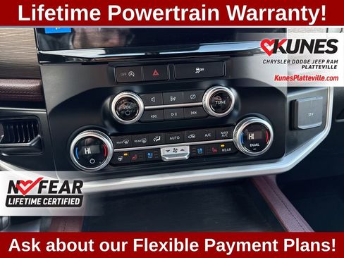 Used 2024 Ford Expedition Max Limited image 24