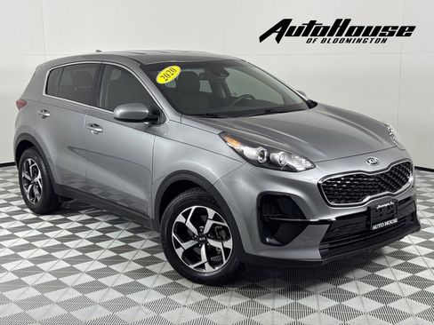 Used 2020 Kia Sportage LX image 1