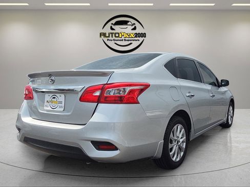 Used 2019 Nissan Sentra S w/ Appearance Package FWD image 7