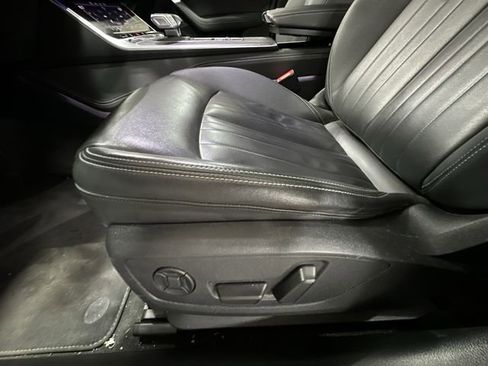 Used 2024 Audi A6 Premium Plus image 18