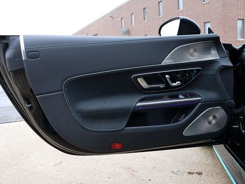 Used 2025 Mercedes-Benz AMG GT 63 image 95