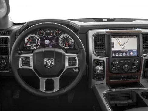 Used 2017 RAM 1500 Laramie w/ Convenience Group image 10