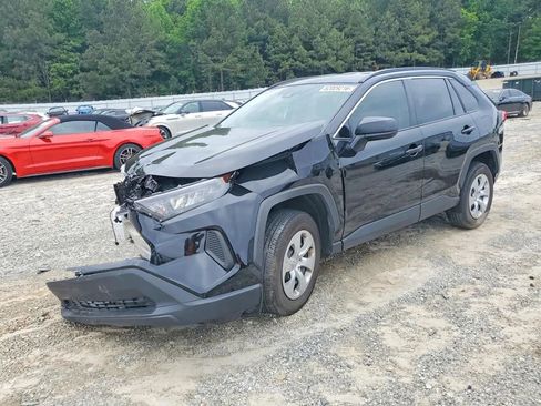 Used 2020 Toyota RAV4 LE FWD image 1