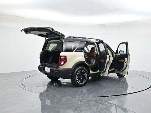 New 2025 Ford Bronco Sport Outer Banks w/ Outer Banks Tech Package+ AWD/4WD image 48