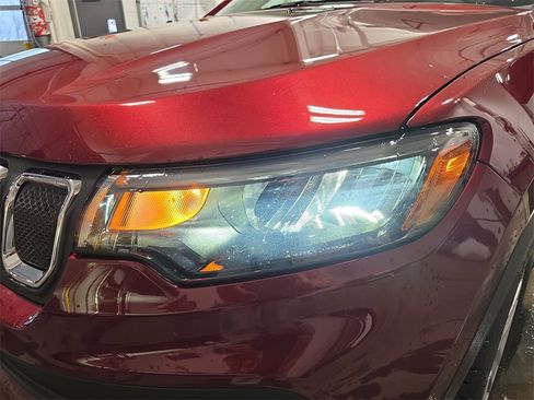 Used 2022 Jeep Compass Latitude w/ Convenience Group image 34