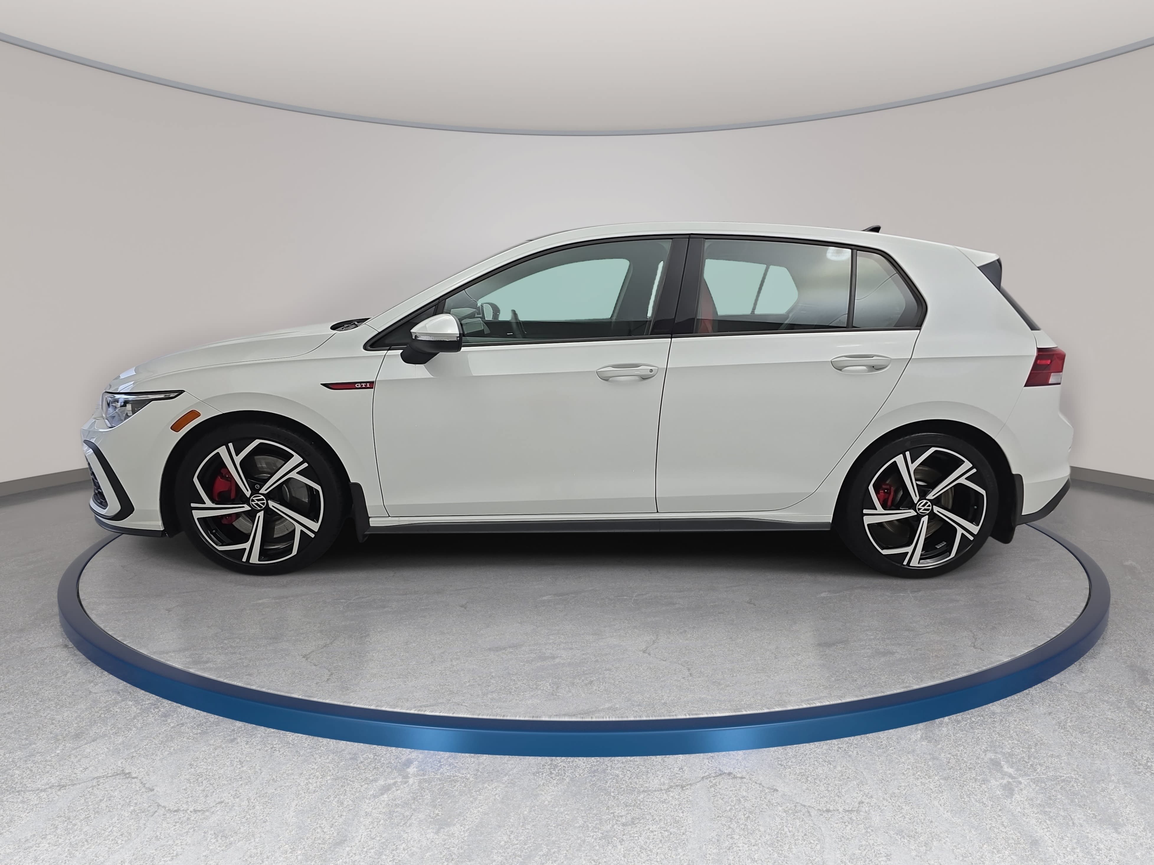 Certified 2024 Volkswagen GTI SE FWD image 8