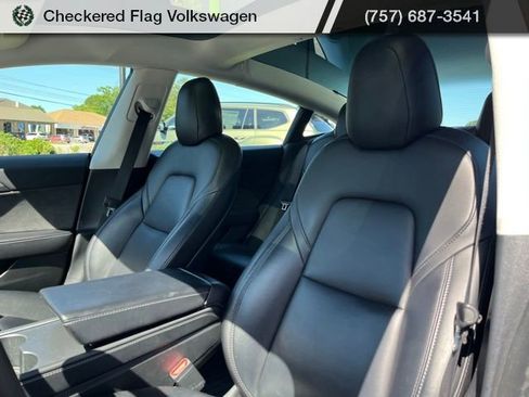 Used 2021 Tesla Model 3 Standard Range Plus RWD image 21