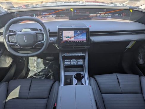 New 2026 Lincoln Nautilus Reserve image 13