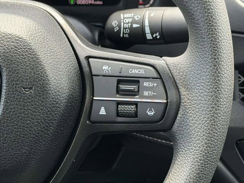 Certified 2025 Honda Accord SE image 13