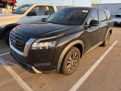 Used 2022 Nissan Pathfinder S