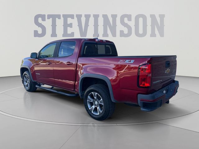 Used 2017 Chevrolet Colorado Z71 AWD/4WD image 3