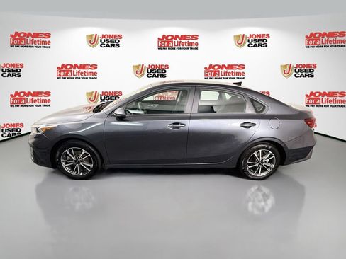 Used 2023 Kia Forte LXS FWD image 13