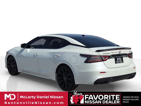 Used 2023 Nissan Maxima SR w/ Sport Mat Group image 4