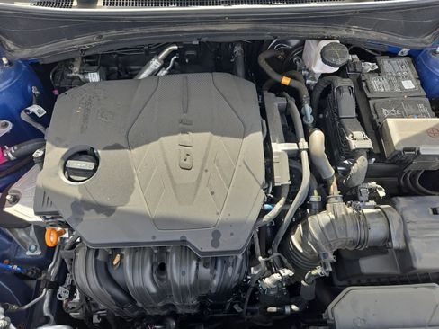 Used 2024 Kia Sportage EX image 13