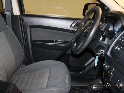 Used 2019 Ford Ranger XL w/ Equipment Group 101A Mid RWD image 76