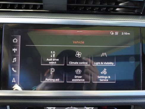 Used 2020 Audi Q3 2.0T Premium Plus w/ Premium Plus Package image 65