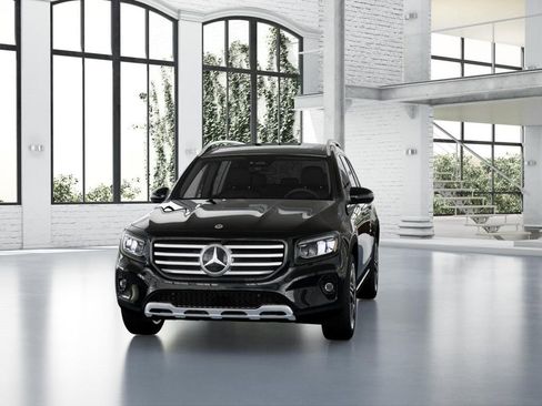 New 2026 Mercedes-Benz GLB 250 4MATIC image 42