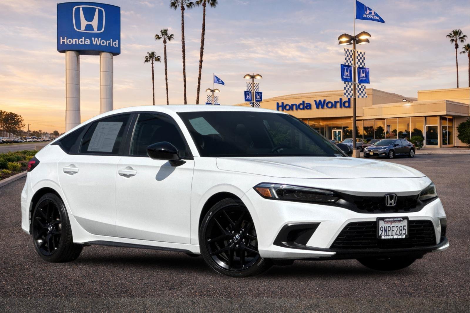 Used 2024 Honda Civic Sport image 2