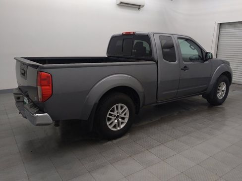 Used 2019 Nissan Frontier SV image 10