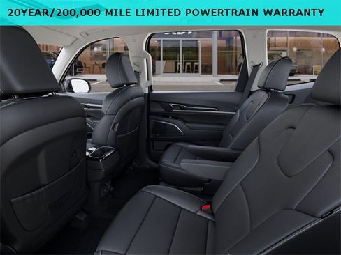 New 2025 Kia Telluride S image 18