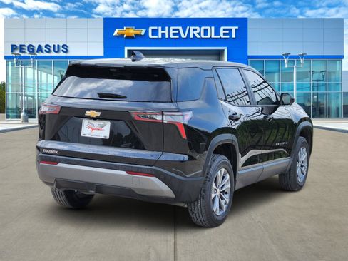 New 2027 Chevrolet Equinox LT w/ Convenience Package II FWD image 4