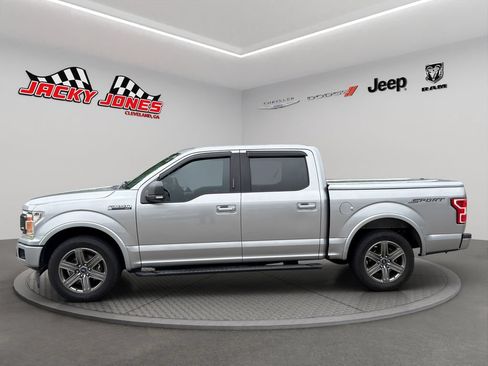 Used 2020 Ford F150 XLT w/ Equipment Group 302A Luxury RWD image 2