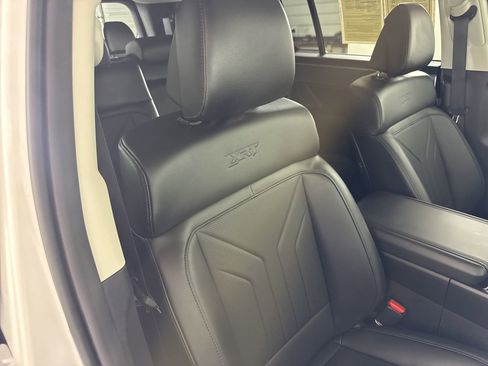 Used 2025 Hyundai Santa Fe XRT image 28