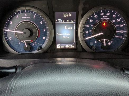 Used 2020 Toyota Sienna LE image 11