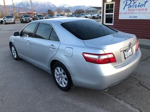 Used 2007 Toyota Camry XLE image 3