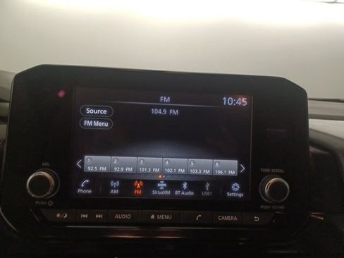 Used 2024 Nissan Pathfinder SV FWD image 25