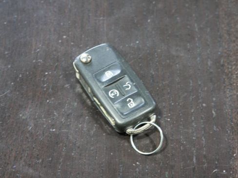 Used 2020 Volkswagen Passat 2.0T SE image 2