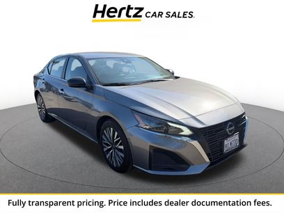 Used 2024 Nissan Altima 2.5 SV