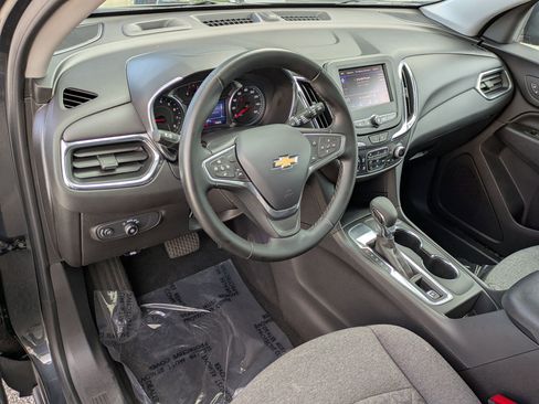 Used 2023 Chevrolet Equinox LT image 12
