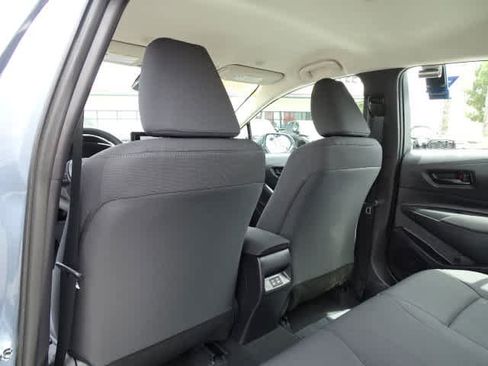 Used 2026 Toyota Corolla LE FWD image 22