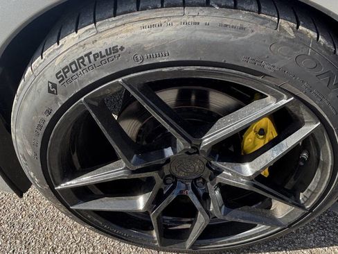 Used 2017 Chevrolet Corvette Stingray Coupe w/ 1LT image 16