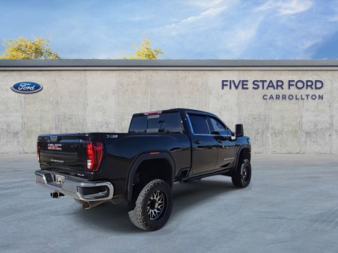 Used 2024 GMC Sierra 2500 SLE image 8