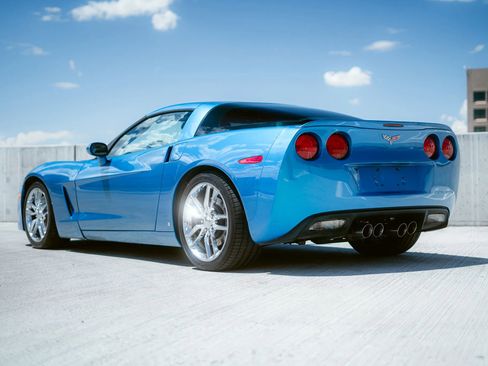 Used 2008 Chevrolet Corvette Coupe w/ Preferred Equipment Group image 21