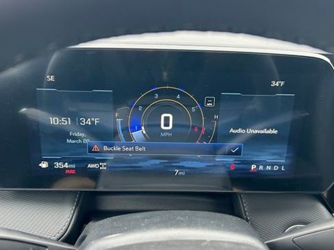 New 2026 Chevrolet Equinox LT w/ Convenience Package II image 17