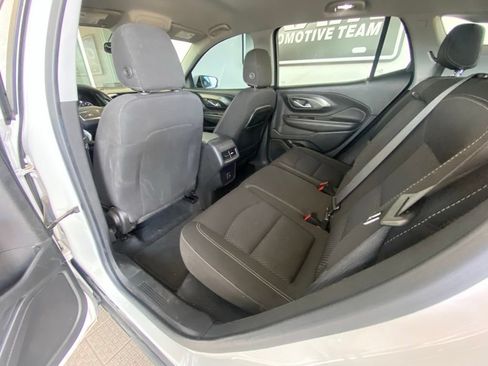 Used 2023 GMC Terrain SLE FWD image 22