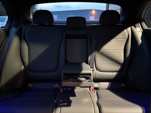 Used 2025 Mercedes-Benz C 300 4MATIC Sedan image 45