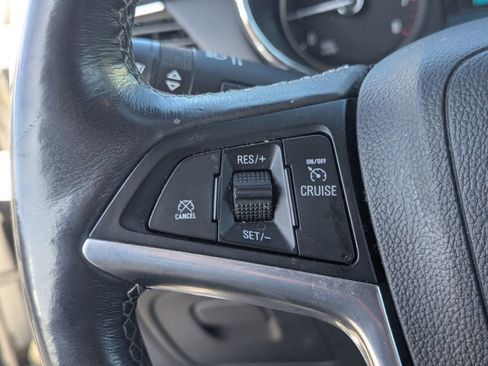 Used 2020 Buick Encore Essence image 20