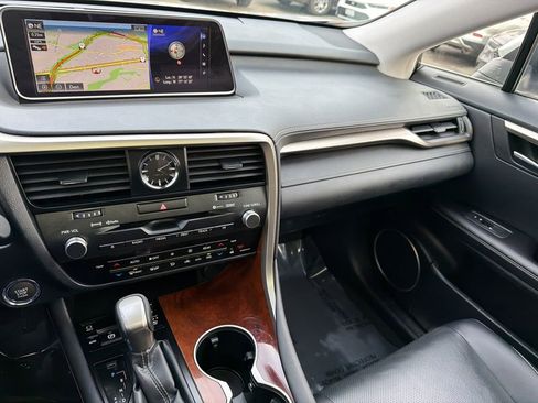 Used 2019 Lexus RX 350L AWD image 25