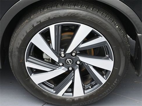 Used 2024 Nissan Murano SL image 8