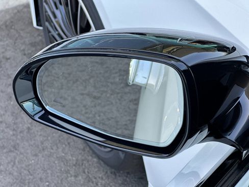 New 2026 Mercedes-Benz E 450 4MATIC Sedan image 9