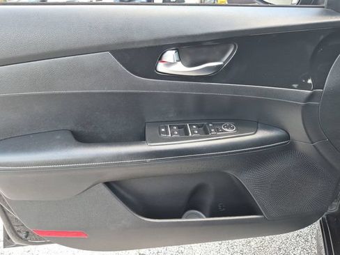 Used 2021 Kia Forte GT-Line FWD image 9