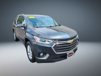 Used 2018 Chevrolet Traverse LT