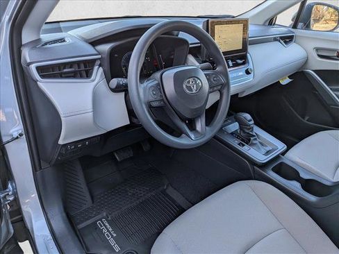 New 2026 Toyota Corolla Cross L image 3